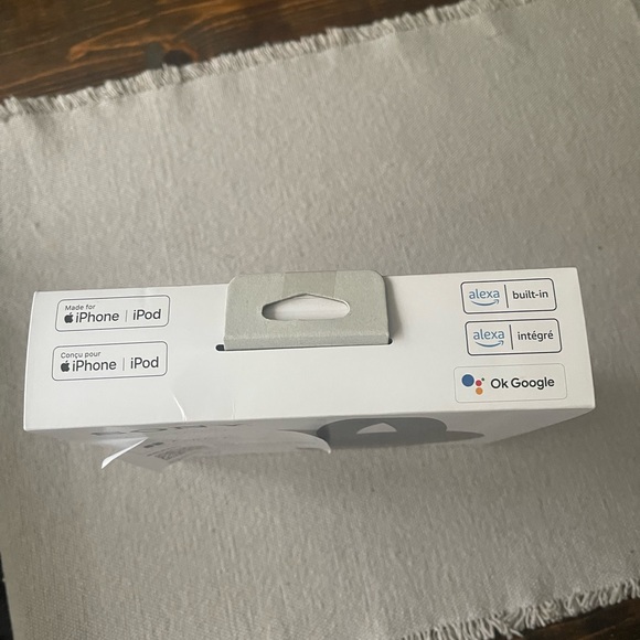 Sony noise cancelling headphones - Picture 3 of 8